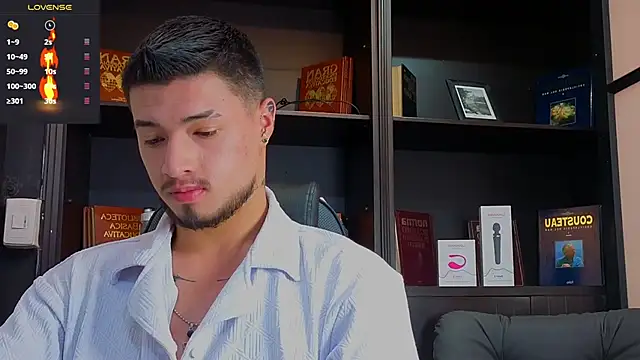 EdwardRoss  online show from 24, 9, 2025