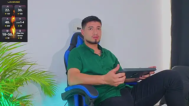 EdwardRoss  online show from 14, 10, 2025