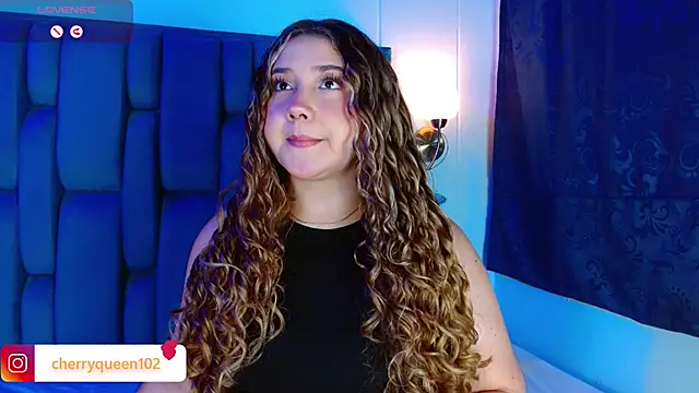 Cherryyquen online show from 6, 1, 2025