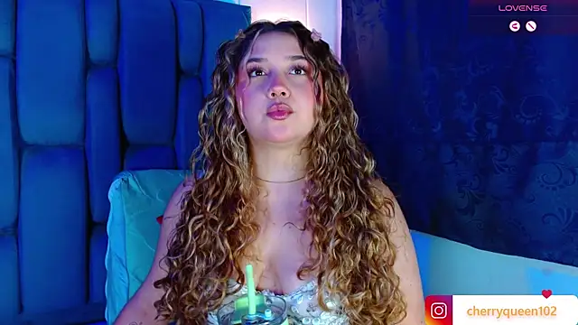 Cherryyquen online show from 15, 1, 2025