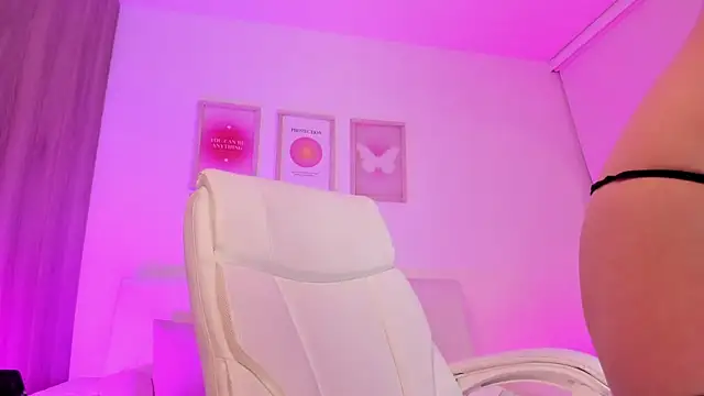 Steff London online show from 20, 3, 2025