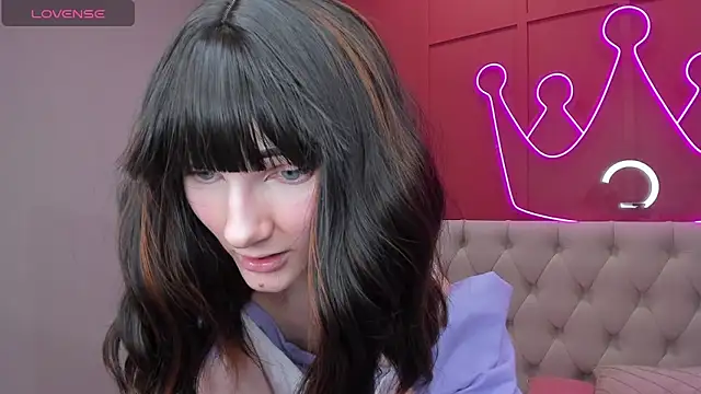 Lili flowerr online show from 27, 2, 2025