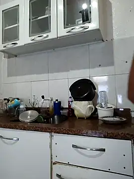 Julia Pretinha online show from 23, 2, 2025