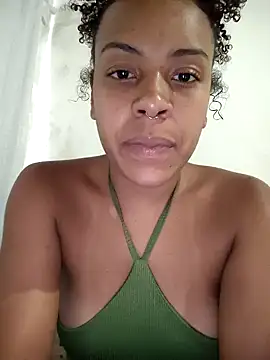 Julia Pretinha online show from 9, 3, 2026