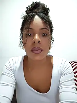 Julia Pretinha online show from 30, 5, 2026
