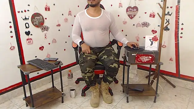 KalethBigDick online show from 28, 2, 2025