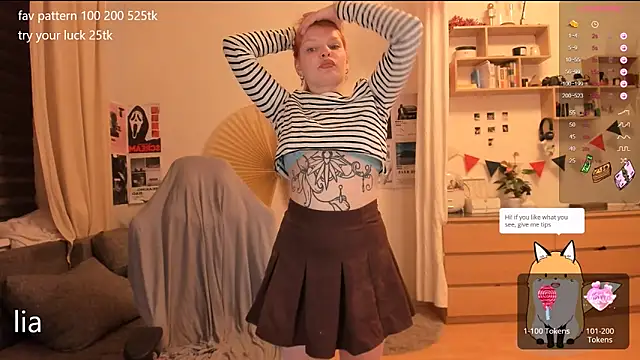 Snapshot of lil_lia chatting on 25, 9, 2025 lil lia online show from 25, 9, 2025