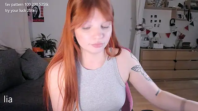 Snapshot of lil_lia chatting on 4, 5, 2026 lil lia online show from 4, 5, 2026