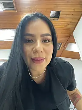 Miah gomez  online show from 9, 3, 2026