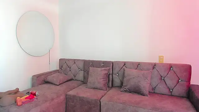 AmyStevenss online show from 9, 9, 2025