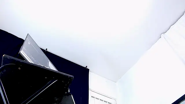 Antonywebb94 online show from 12, 5, 2026