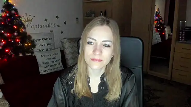 SilviaEyes online show from 5, 1, 2025