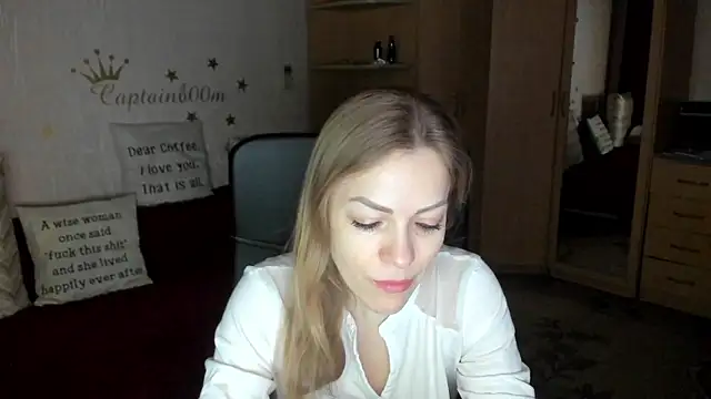 SilviaEyes online show from 21, 1, 2025
