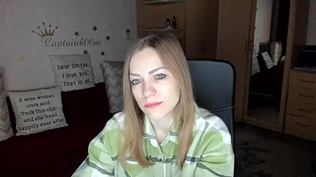 SilviaEyes online show from 24, 1, 2025