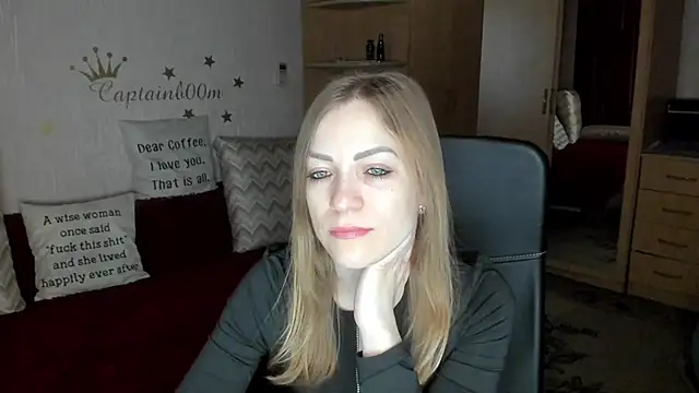 SilviaEyes online show from 6, 2, 2025