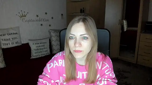 SilviaEyes online show from 12, 2, 2025