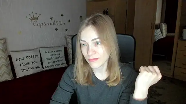 SilviaEyes online show from 20, 2, 2025