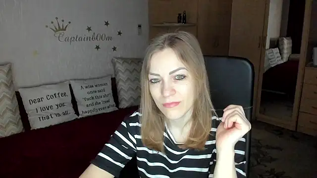 SilviaEyes online show from 6, 3, 2025