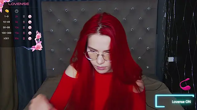 EmilyKents online show from 6, 10, 2025