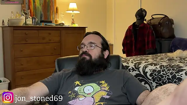 Snapshot of Seraph_De_La_Luna chatting on 6, 2, 2026 Seraph De La Luna online show from 6, 2, 2026