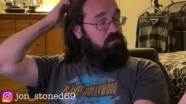 Snapshot of Seraph_De_La_Luna chatting on 1, 3, 2026 Seraph De La Luna online show from 1, 3, 2026