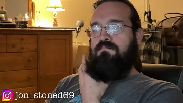 Snapshot of Seraph_De_La_Luna chatting on 2, 3, 2026 Seraph De La Luna online show from 2, 3, 2026