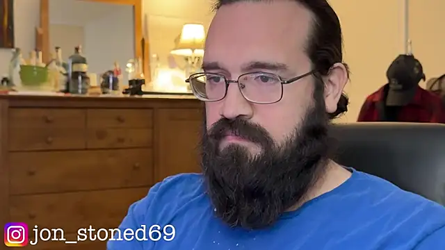 Snapshot of Seraph_De_La_Luna chatting on 17, 3, 2026 Seraph De La Luna online show from 17, 3, 2026