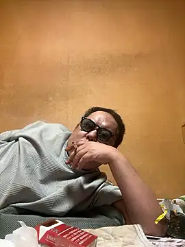 punk0805 online show from 26, 9, 2025