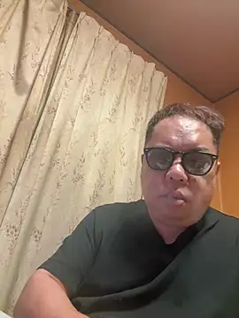 Snapshot of punk0805 chatting on 27, 5, 2026 punk0805 online show from 27, 5, 2026