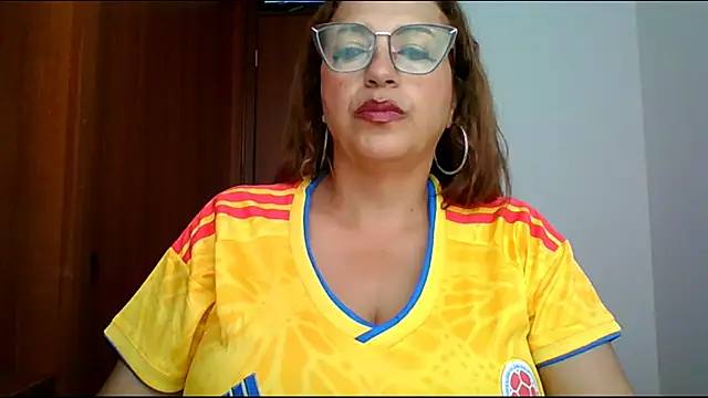 Snapshot of RossanaLionheart chatting on 26, 3, 2026 RossanaLionheart online show from 26, 3, 2026