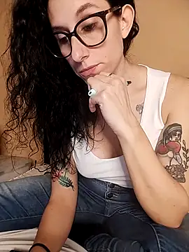 Snapshot of SofiaMori chatting on 5, 2, 2026 SofiaMori online show from 5, 2, 2026