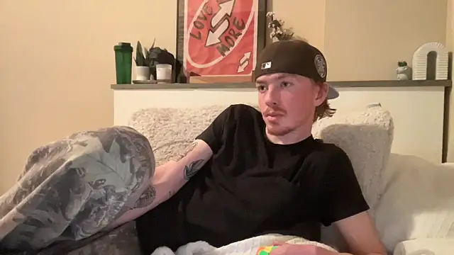 Snapshot of younghungginger chatting on 13, 12, 2024 younghungginger online show from 13, 12, 2024