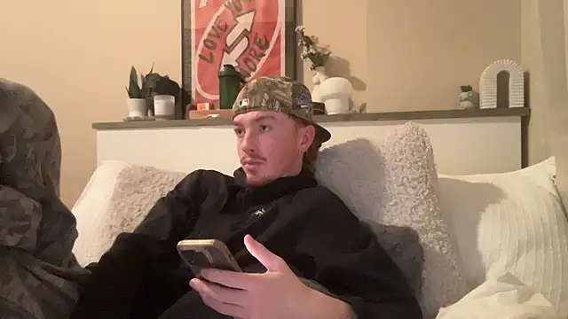 Snapshot of younghungginger chatting on 19, 12, 2024 younghungginger online show from 19, 12, 2024