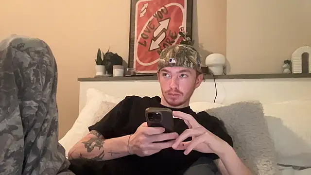 Snapshot of younghungginger chatting on 4, 2, 2025 younghungginger online show from 4, 2, 2025