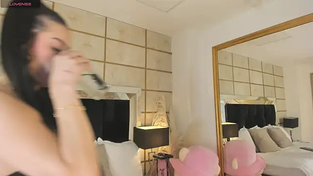 SamanthaClay online show from 19, 10, 2025