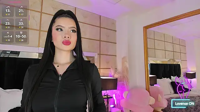 SamanthaClay online show from 24, 10, 2025