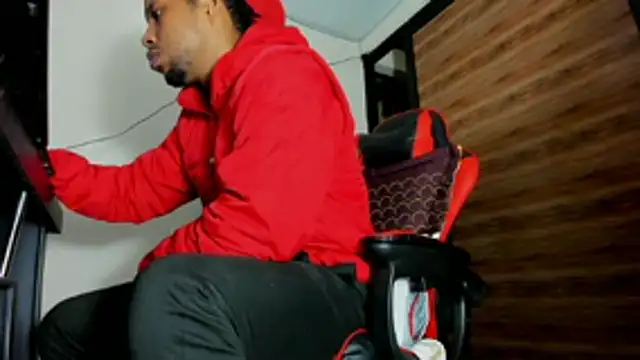 Snapshot of AlejoKhalifa_ chatting on 2, 10, 2025 AlejoKhalifa  online show from 2, 10, 2025