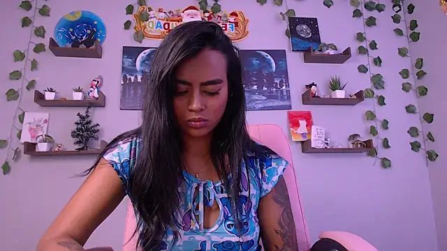 Snapshot of macey_elliot_ chatting on 27, 12, 2024 macey elliot online show from 27, 12, 2024