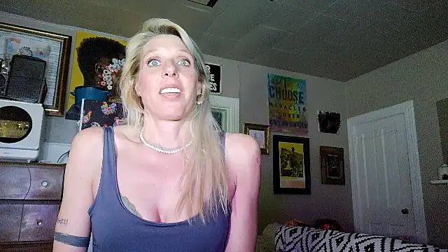 Snapshot of Glamazonx chatting on 20, 2, 2026 Glamazonx online show from 20, 2, 2026