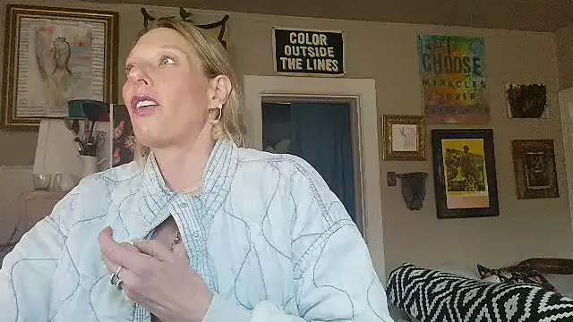 Snapshot of Glamazonx chatting on 11, 3, 2026 Glamazonx online show from 11, 3, 2026