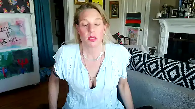 Snapshot of Glamazonx chatting on 26, 3, 2026 Glamazonx online show from 26, 3, 2026