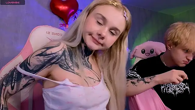 Snapshot of Britney_Lynch chatting on 20, 2, 2026 Britney Lynch online show from 20, 2, 2026