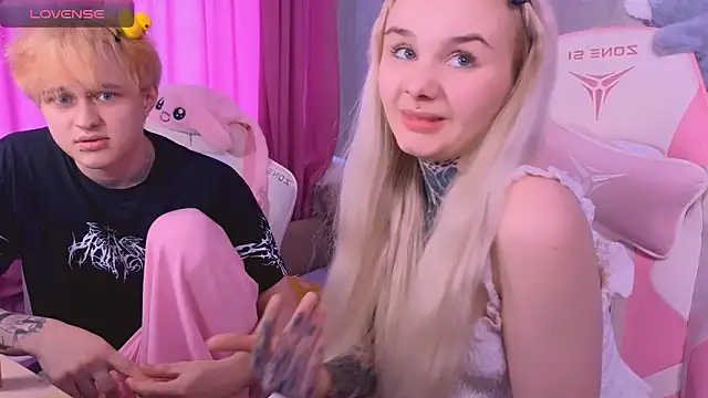 Snapshot of Britney_Lynch chatting on 28, 2, 2026 Britney Lynch online show from 28, 2, 2026