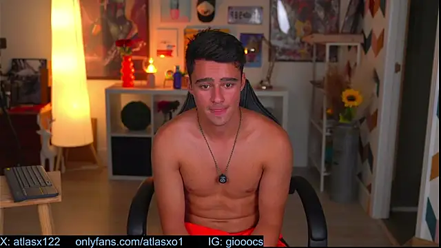 Snapshot of giooocasa chatting on 2, 7, 2026 giooocasa online show from 2, 7, 2026