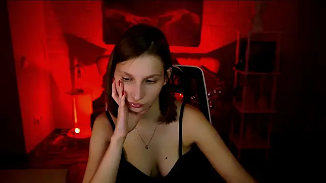 Snapshot of EllaHorton chatting on 3, 3, 2026 EllaHorton online show from 3, 3, 2026