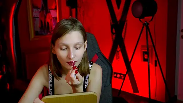 Snapshot of EllaHorton chatting on 19, 3, 2026 EllaHorton online show from 19, 3, 2026