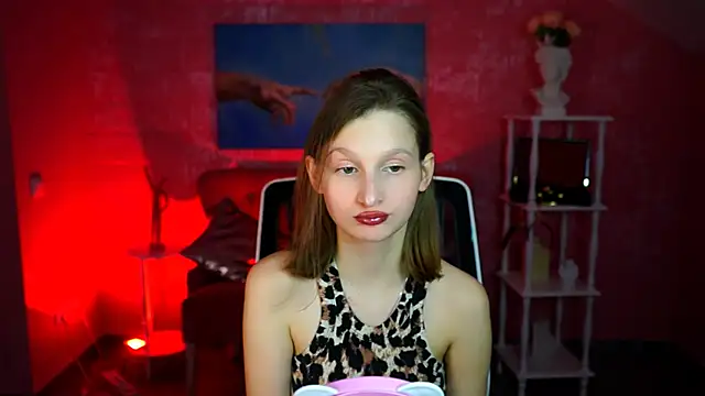 Snapshot of EllaHorton chatting on 2, 4, 2026 EllaHorton online show from 2, 4, 2026