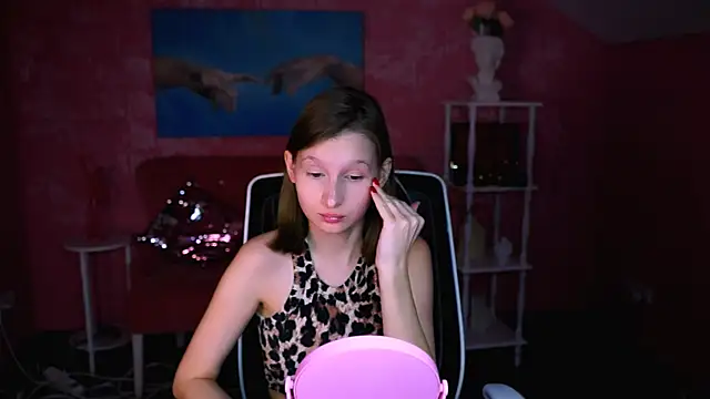 Snapshot of EllaHorton chatting on 4, 4, 2026 EllaHorton online show from 4, 4, 2026