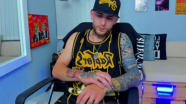 Snapshot of Drako_Lamar chatting on 19, 12, 2024 Drako Lamar online show from 19, 12, 2024