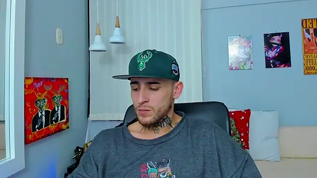 Snapshot of Drako_Lamar chatting on 24, 12, 2024 Drako Lamar online show from 24, 12, 2024